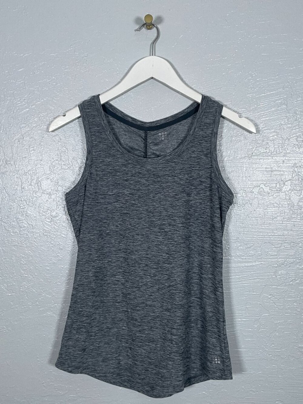 Title Nine Women XS Navy Blue Space Dye Grace Tank Top Athleisure Workout Buttah